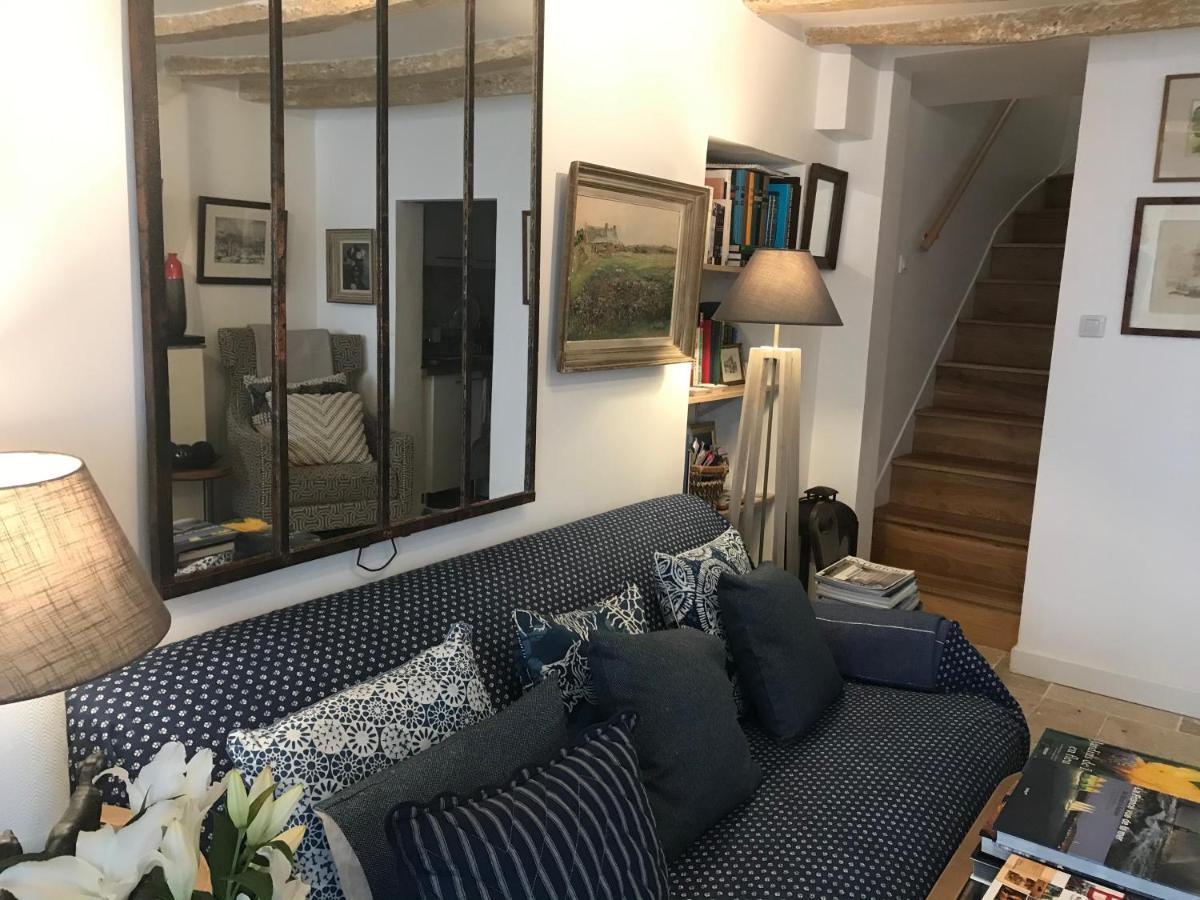 Fontevraud Maison De Ville Bnb Zewnętrze zdjęcie