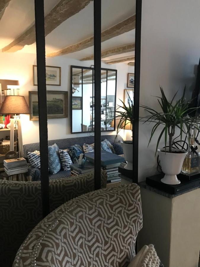 Fontevraud Maison De Ville Bnb Zewnętrze zdjęcie